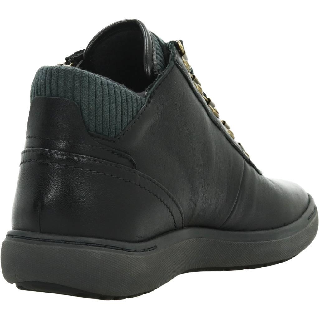 CLARKS NALLE MID en color NEGRO (3)