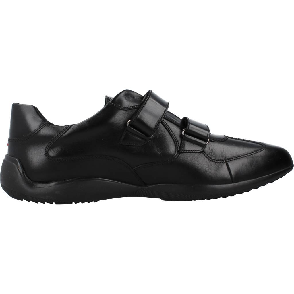 CLARKS KONRAD EASE en color NEGRO (4)