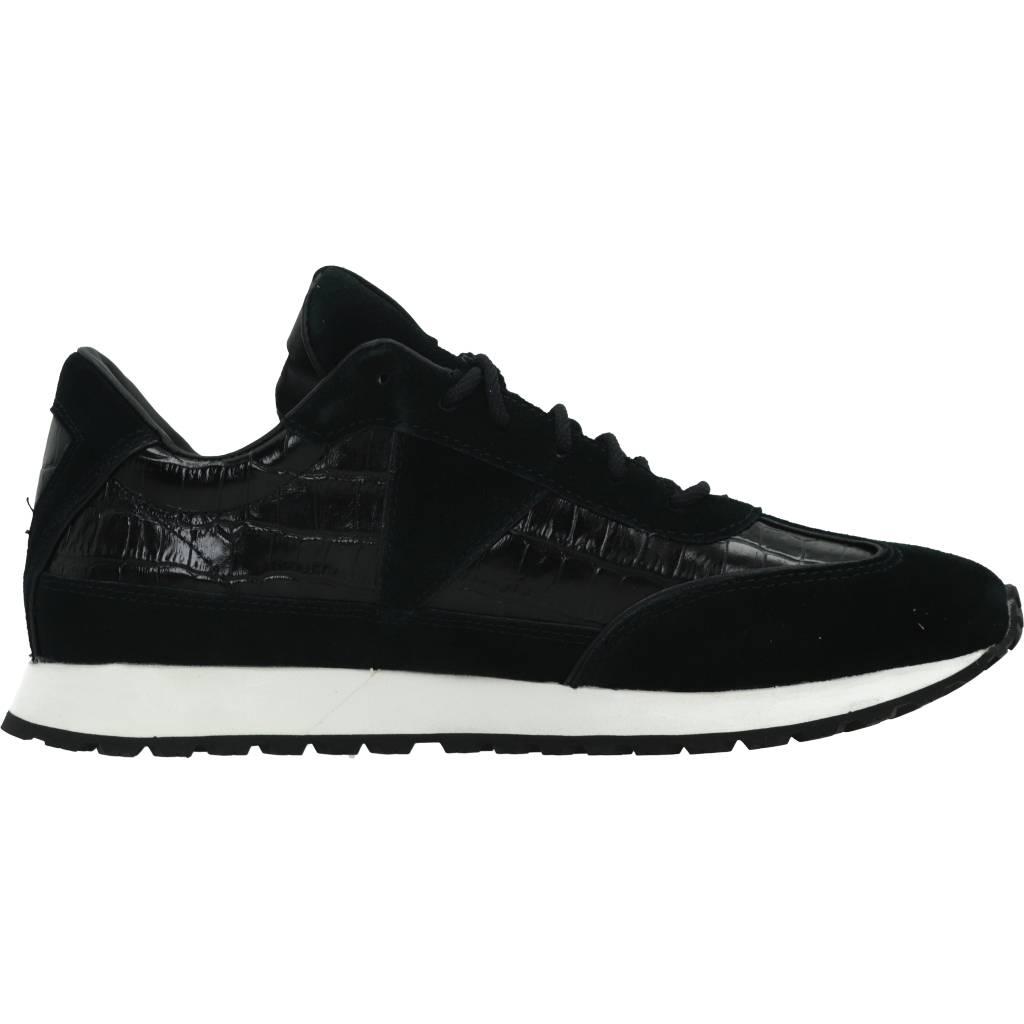 CLARKS RETRO RUN en color NEGRO (4)