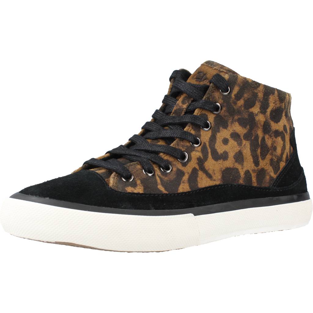CLARKS ACELEY ZIP HI en color ANIMAL PRINT (1)