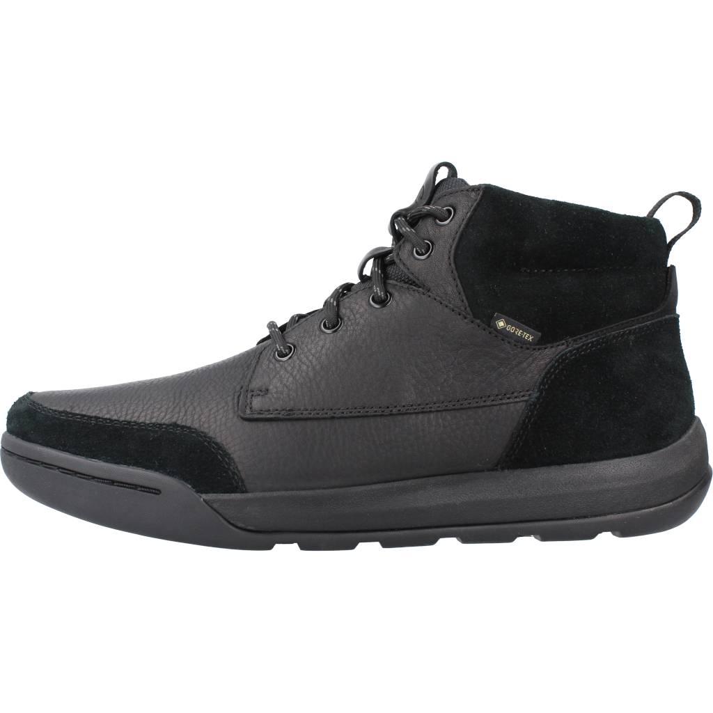CLARKS ASHCOMBE HI GTX en color NEGRO (2)