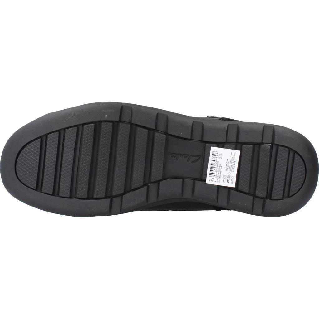 CLARKS ASHCOMBE HI GTX en color NEGRO (6)