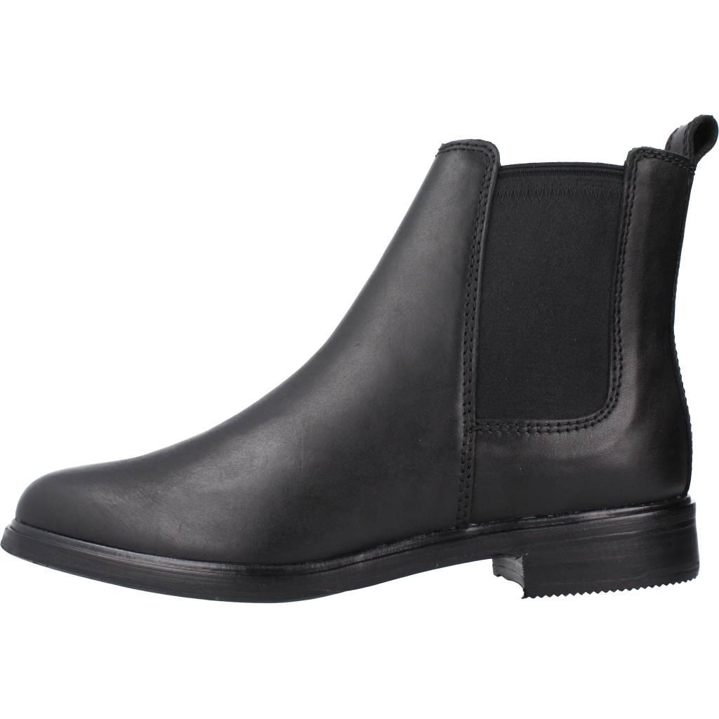 CLARKS CLARKDALE ARLO en color NEGRO (2)