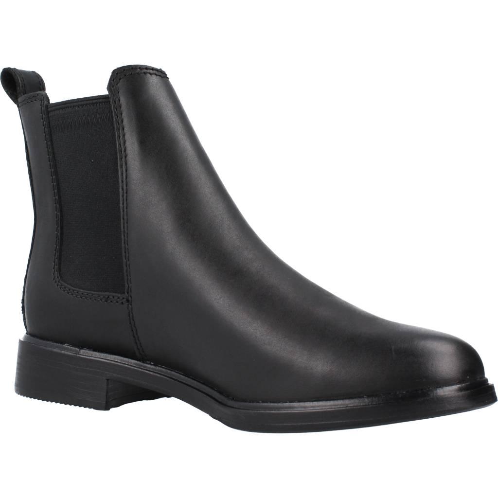 CLARKS CLARKDALE ARLO en color NEGRO (5)