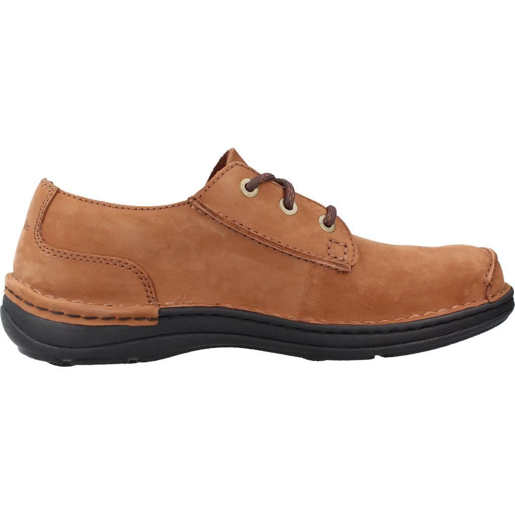 CLARKS NATURE RAMBLE en color MARRON CLARO (4)