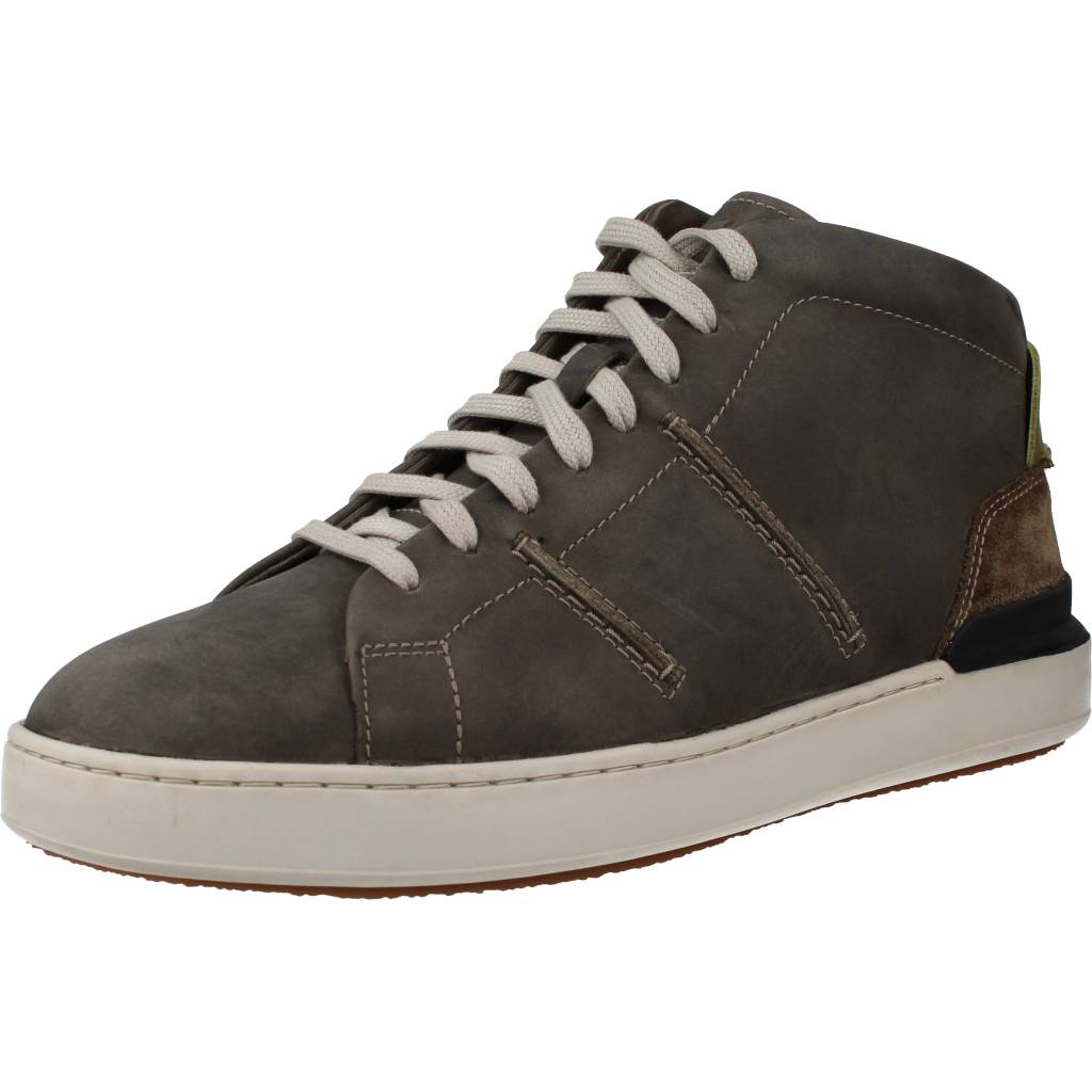 CLARKS COURT LITE en color VERDE (1)