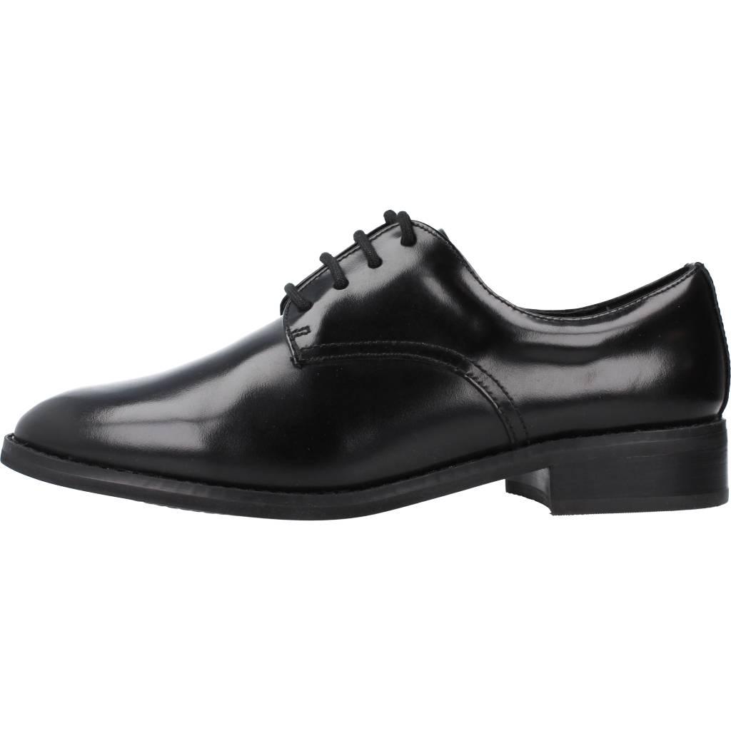 CLARKS RIA DERBY en color NEGRO (2)