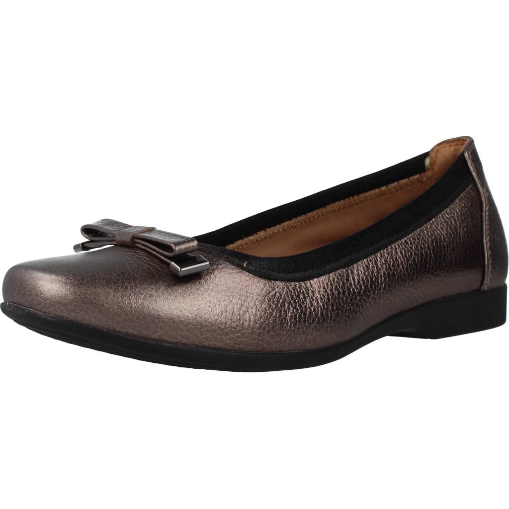 CLARKS UN DARCEY BOW en color BRONCE (1)