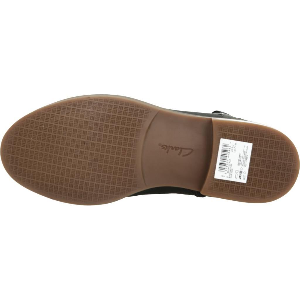 CLARKS BREAN STRAP en color NEGRO (6)