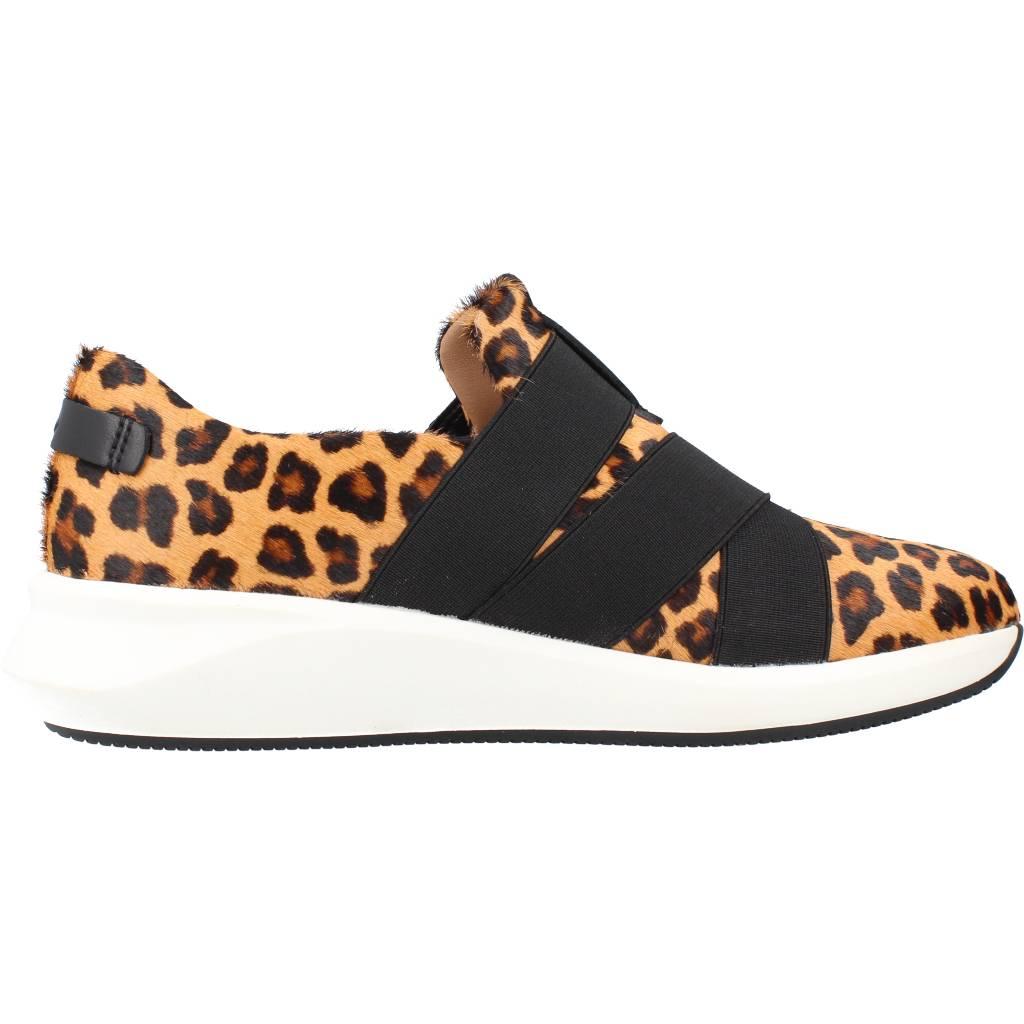 CLARKS UN RIO STRAP en color ANIMAL PRINT (4)