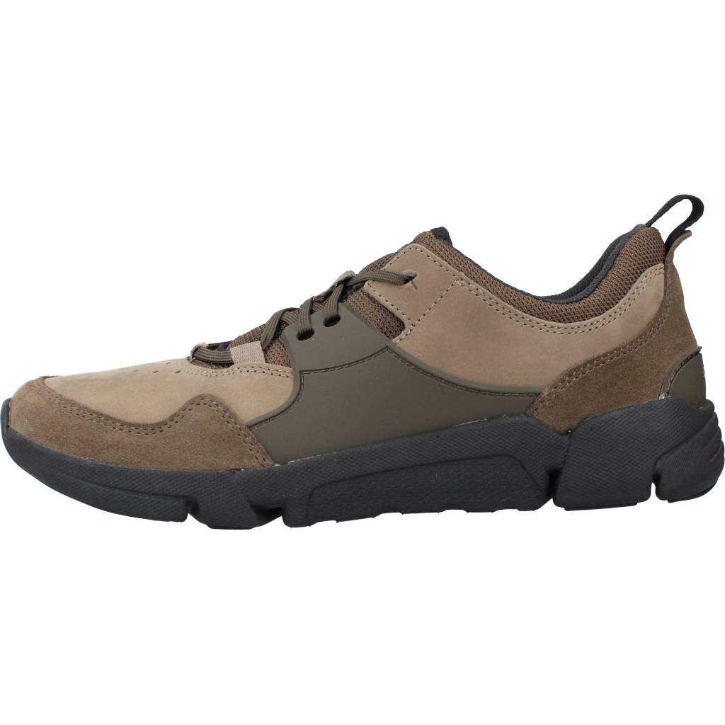 CLARKS TRI ACTIVE LACE en color VERDE (2)