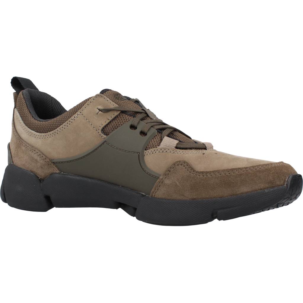 CLARKS TRI ACTIVE LACE en color VERDE (5)