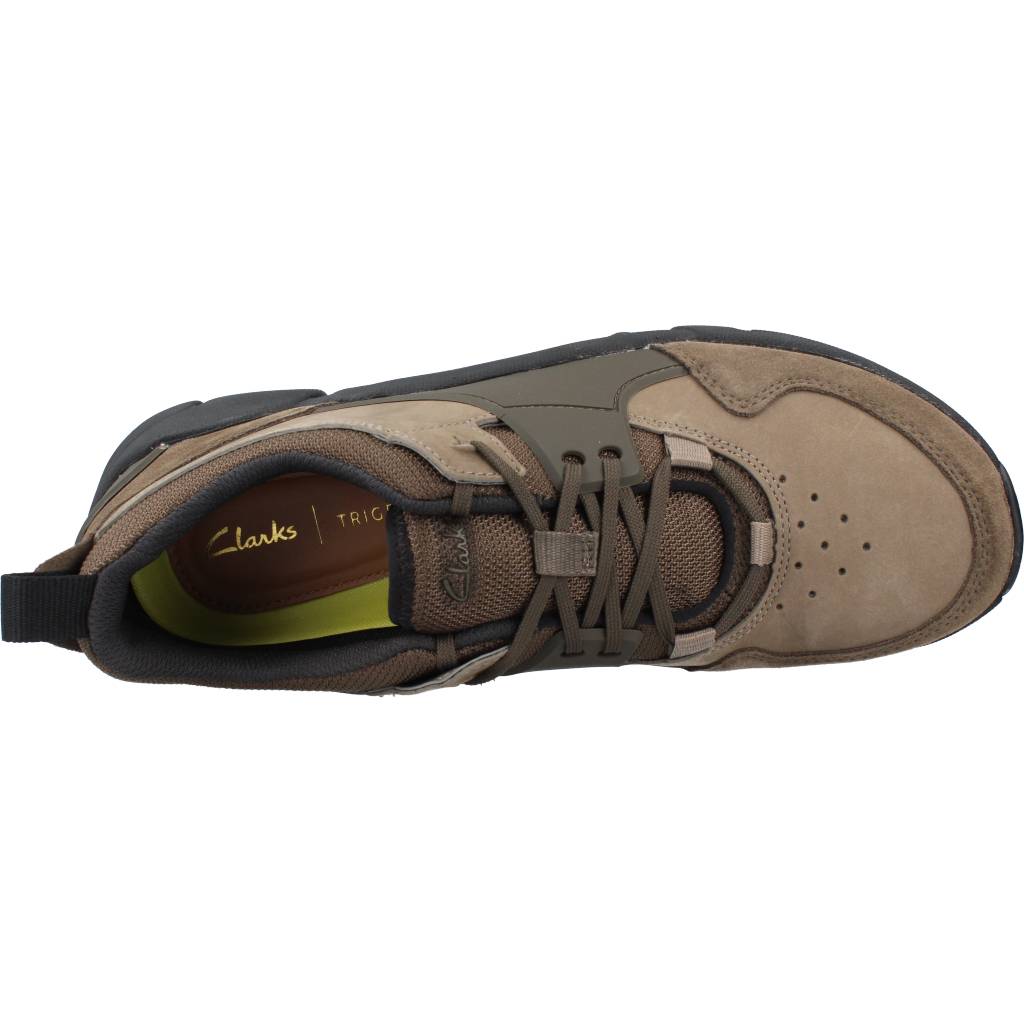 CLARKS TRI ACTIVE LACE en color VERDE (7)