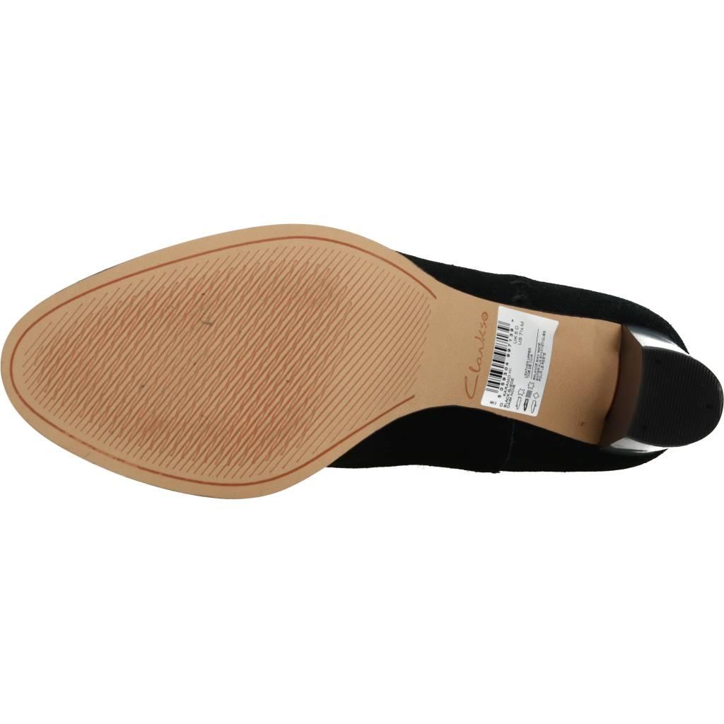 CLARKS KARAMO HI en color NEGRO (6)