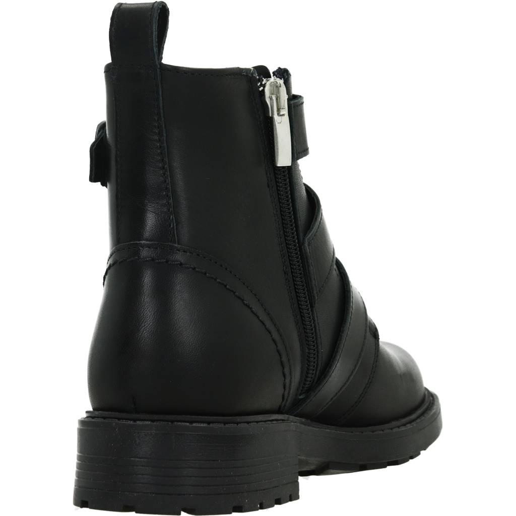 CLARKS ORINOCO STUD en color NEGRO (3)