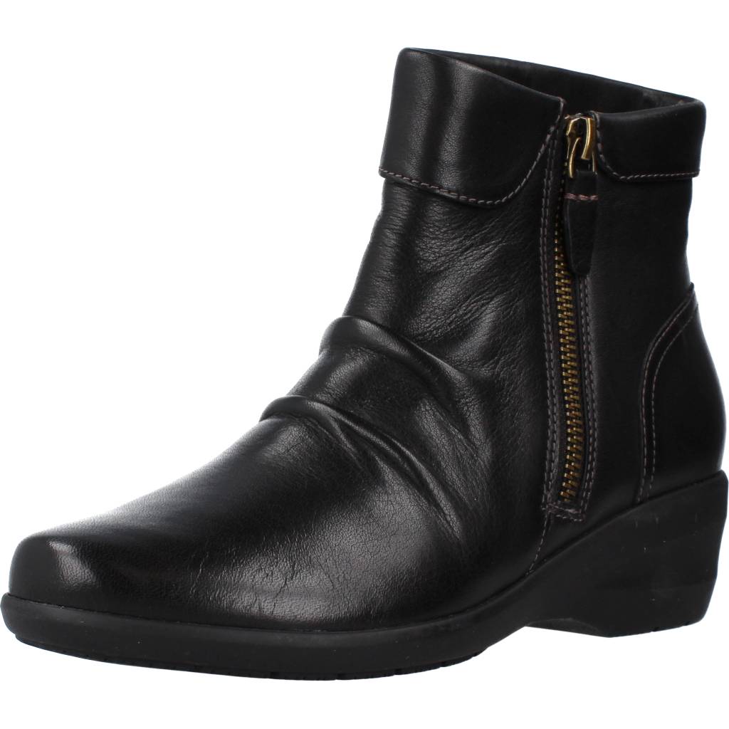 CLARKS ROSELY ZIP en color NEGRO (1)