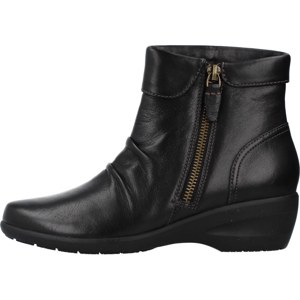 CLARKS ROSELY ZIP en color NEGRO (2)