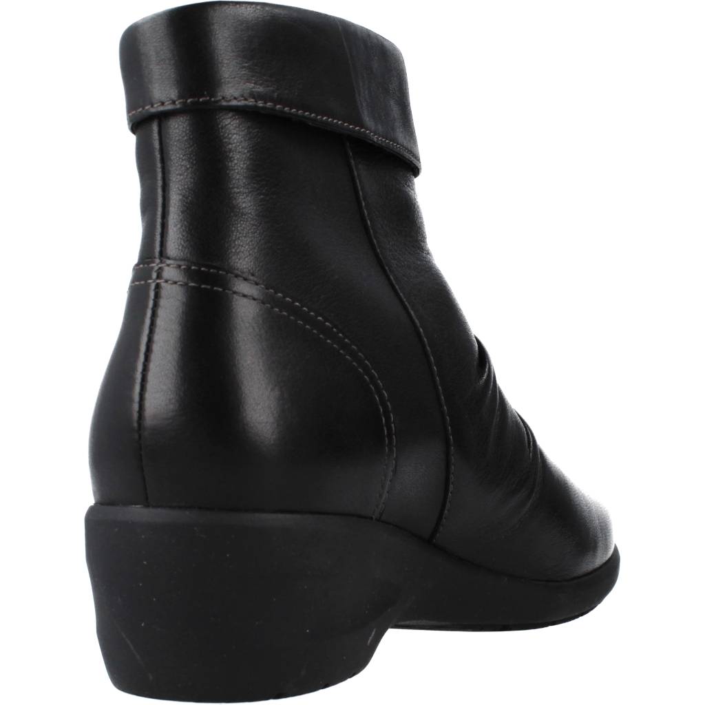 CLARKS ROSELY ZIP en color NEGRO (3)