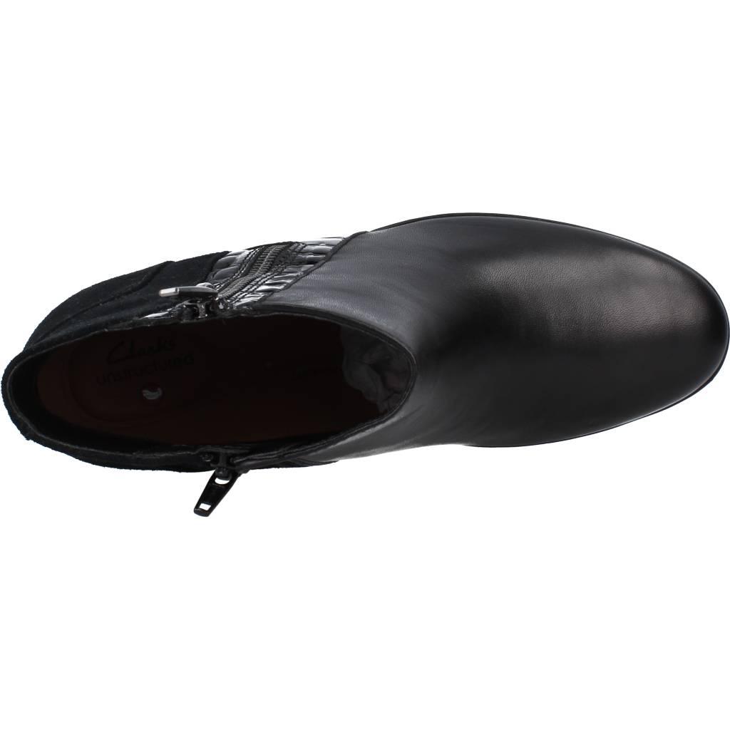 CLARKS MADERA LO en color NEGRO (7)