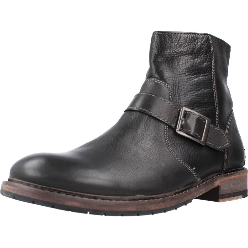 CLARKS CLARKDALE SPARE en color NEGRO (1)