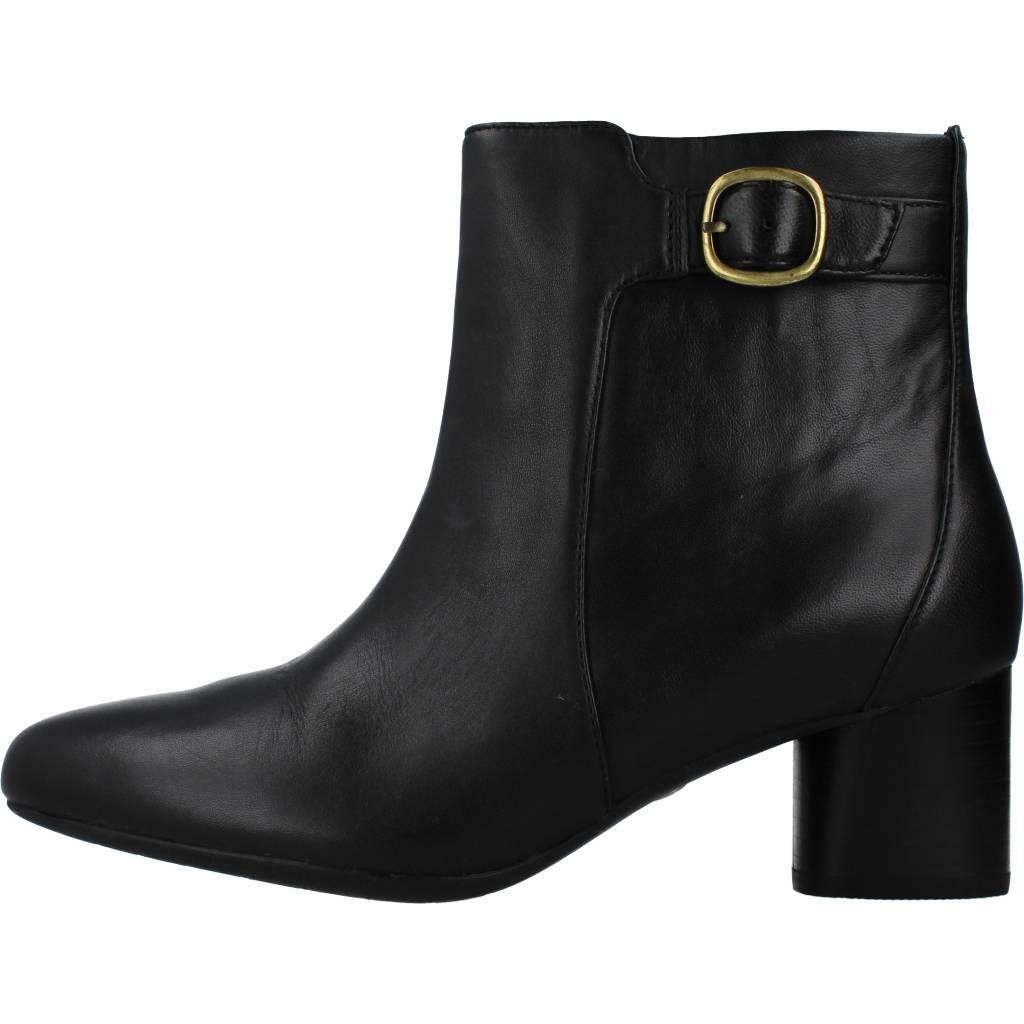 CLARKS VIBE en color NEGRO (2)