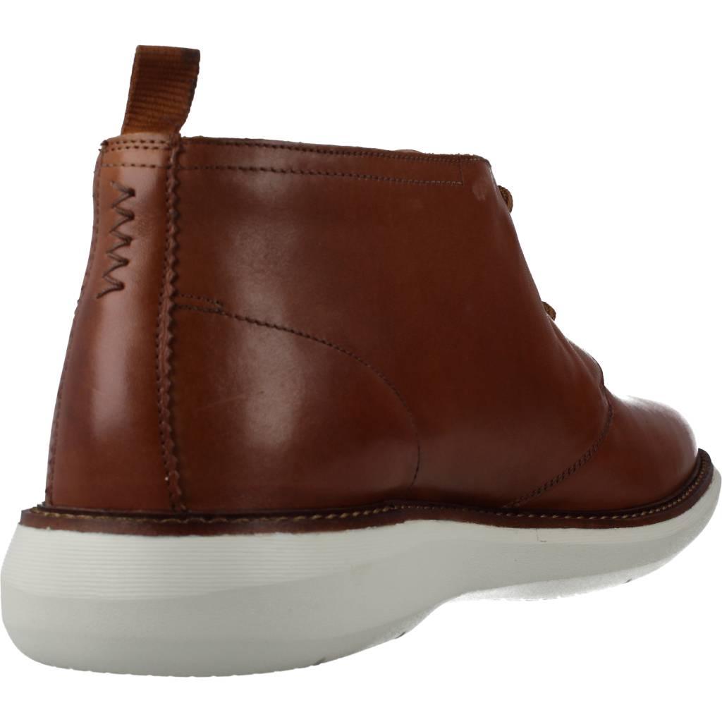 CLARKS BRANTIN MID en color MARRON (3)
