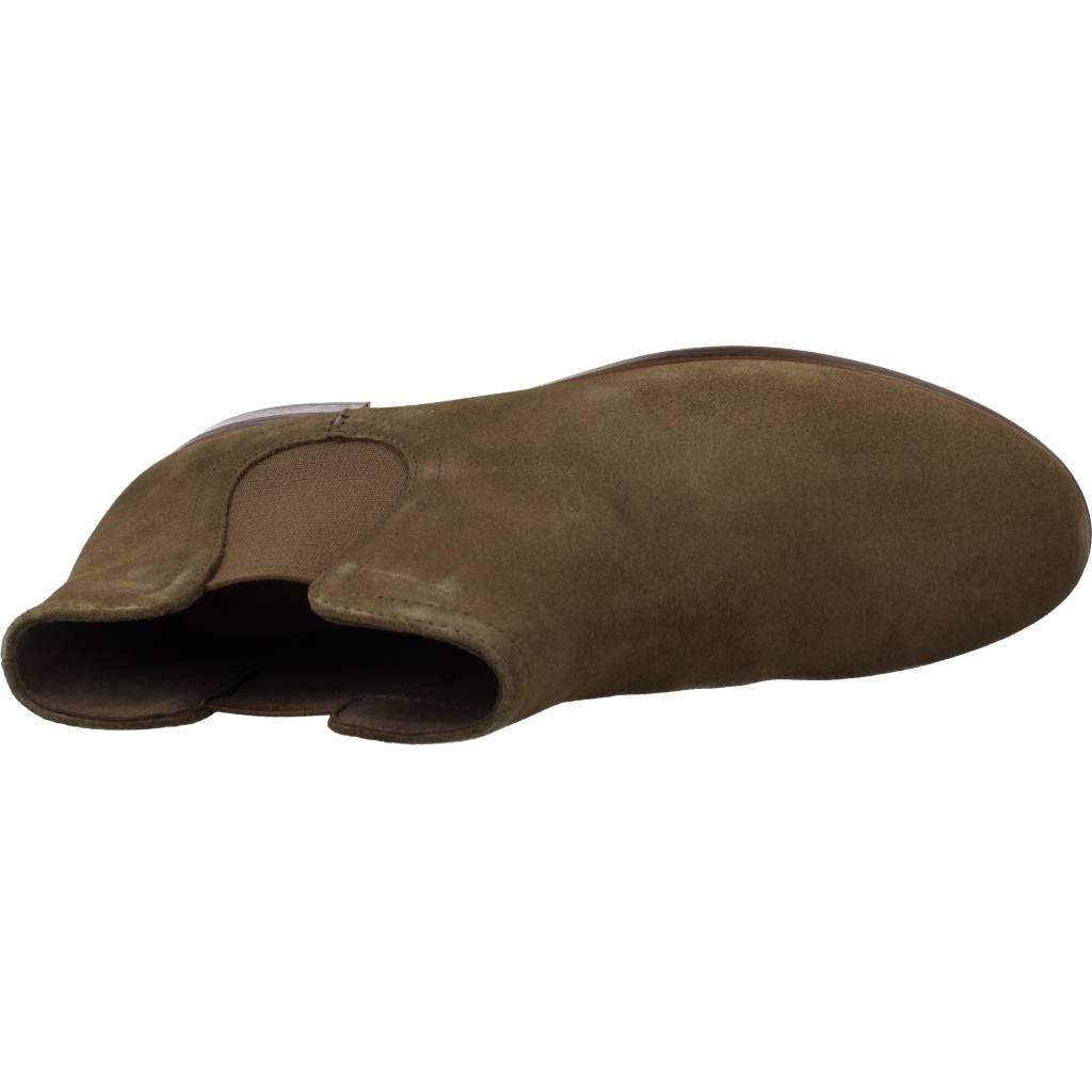 CLARKS TRISH CHELSEA en color VERDE (7)