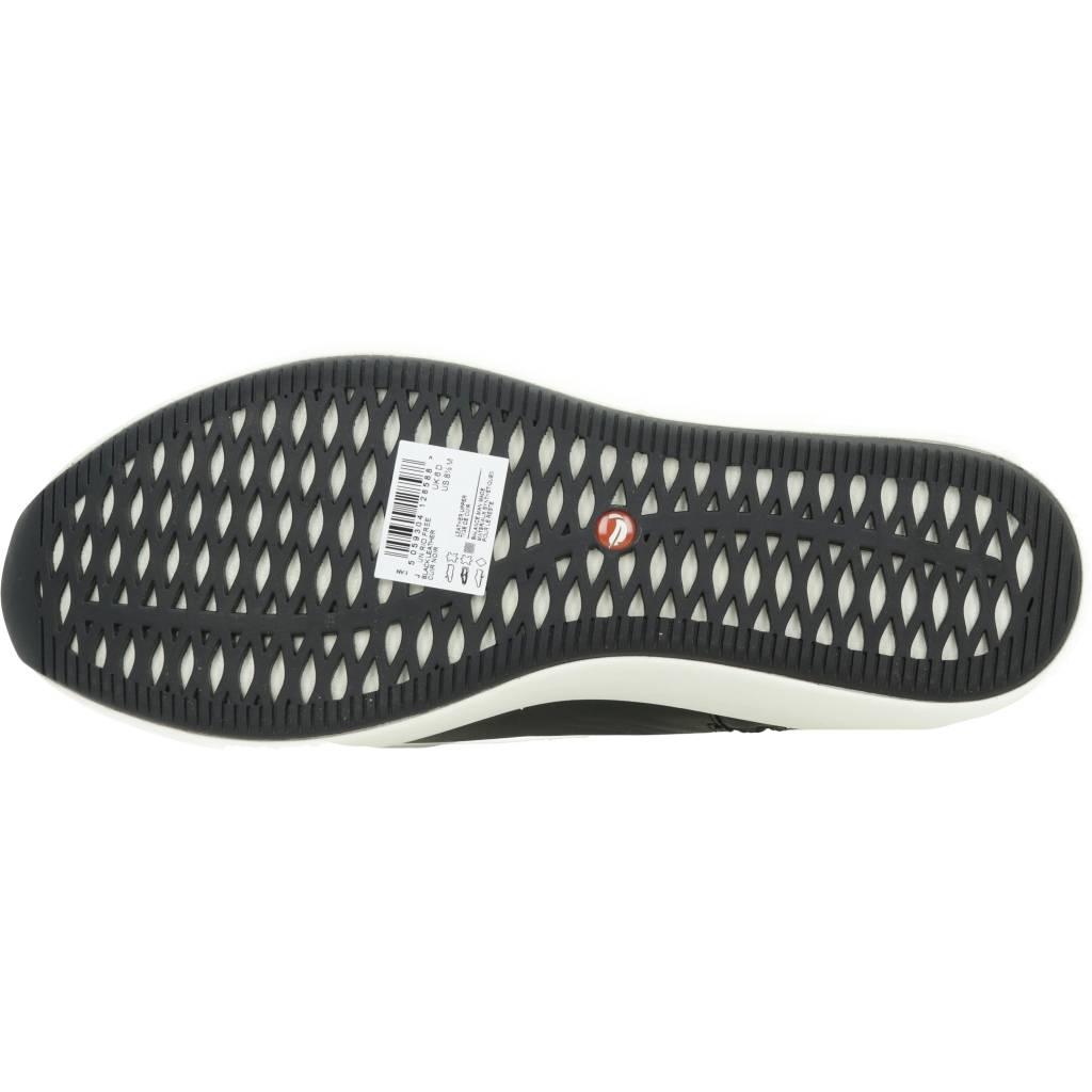 CLARKS UN RIO FREE en color NEGRO (6)