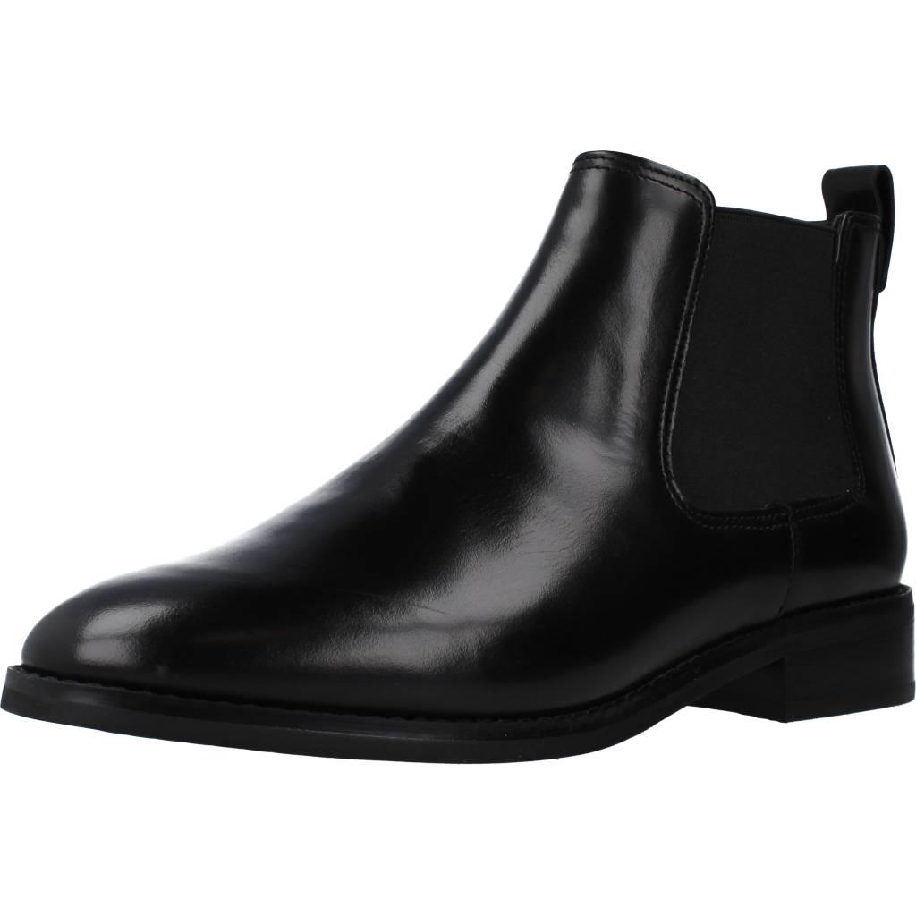 CLARKS RIA CHELSEA en color NEGRO (1)