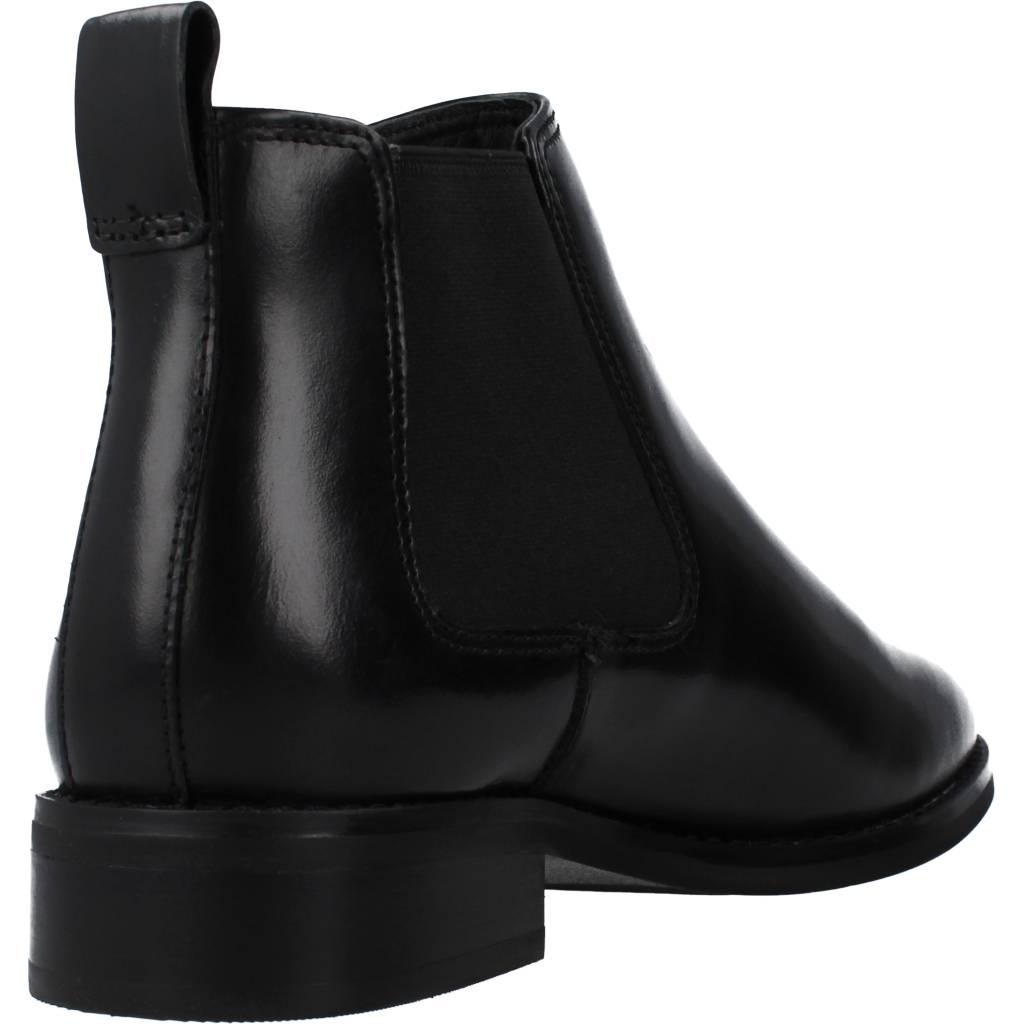 CLARKS RIA CHELSEA en color NEGRO (3)