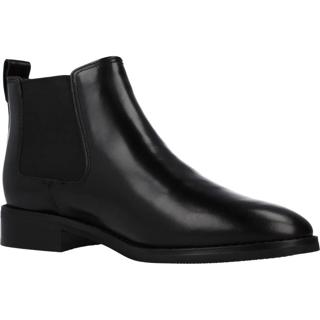 CLARKS RIA CHELSEA en color NEGRO (5)