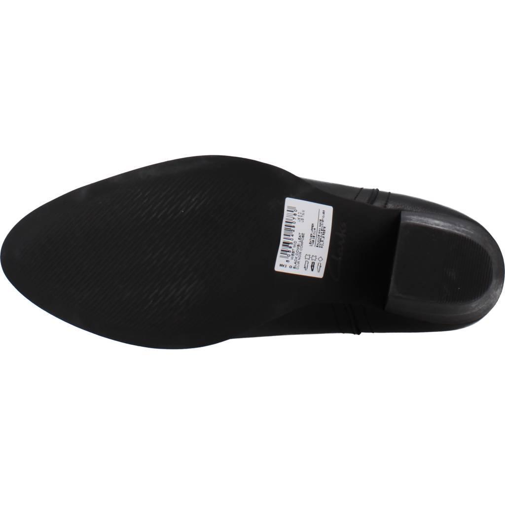 CLARKS WEST MID en color NEGRO (6)