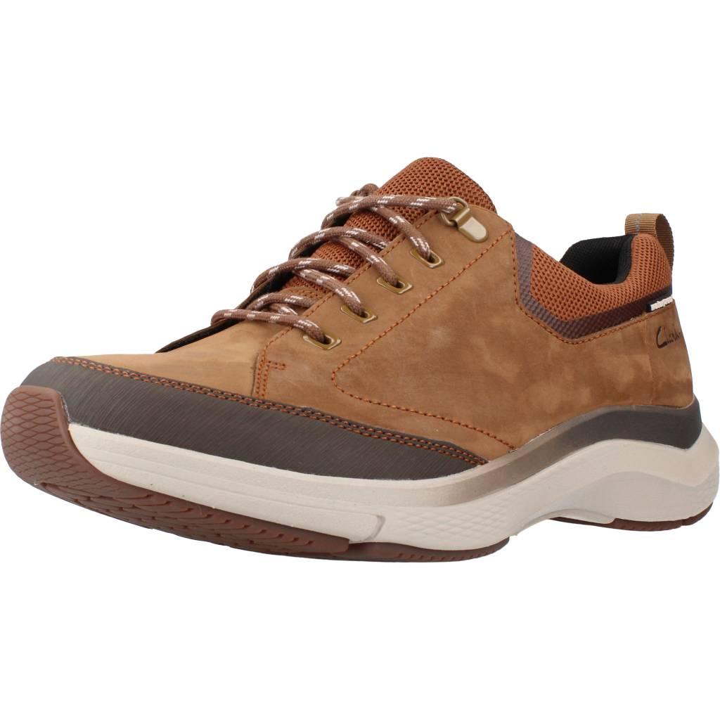 CLARKS WAVE . VIBE en color MARRON (1)