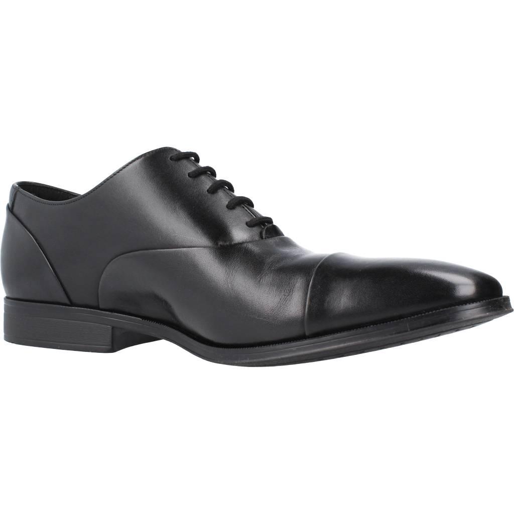 CLARKS GILMAN CAP en color NEGRO (5)