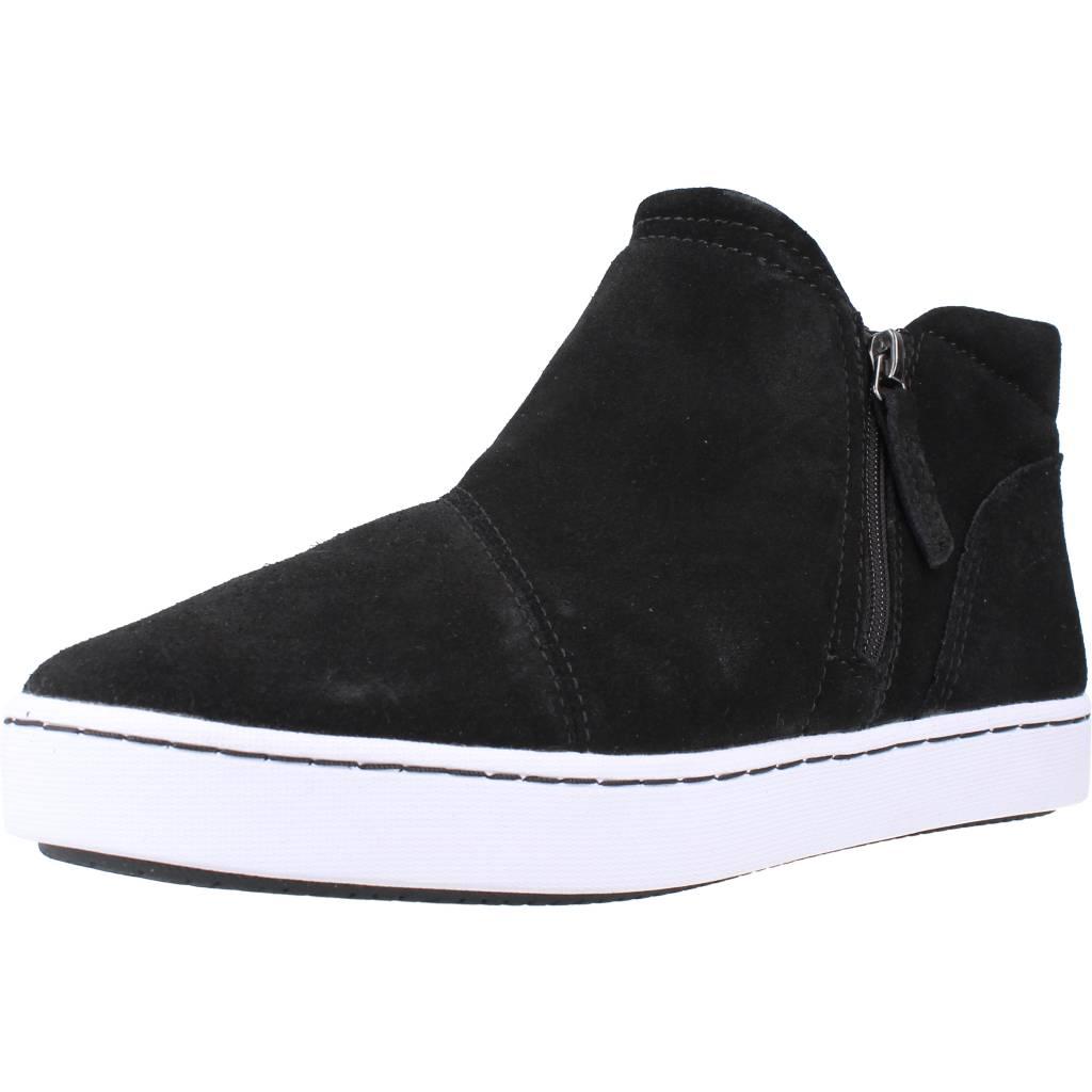 CLARKS CATWICK ZIP en color NEGRO (1)