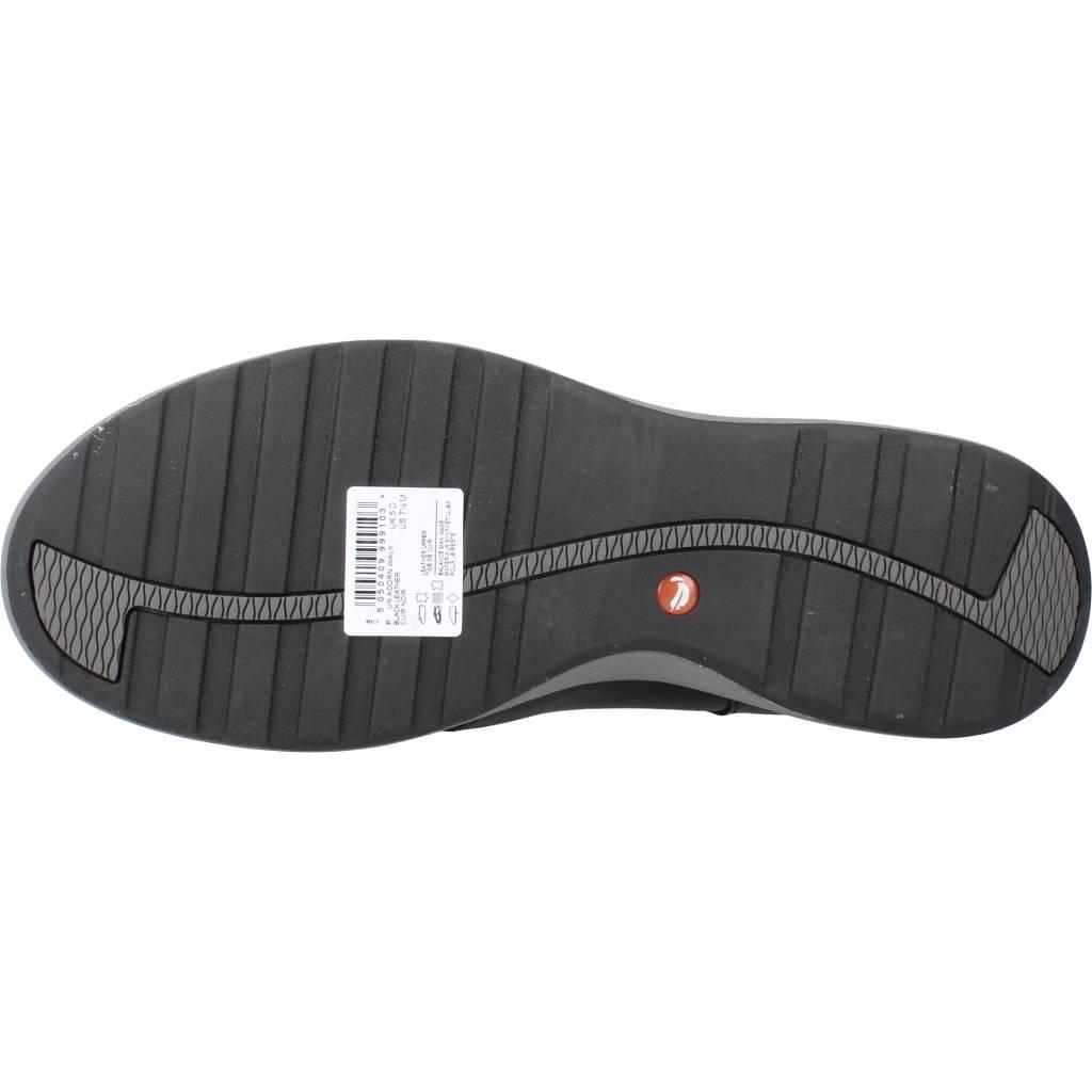 CLARKS UN ADORN WALK en color NEGRO (6)