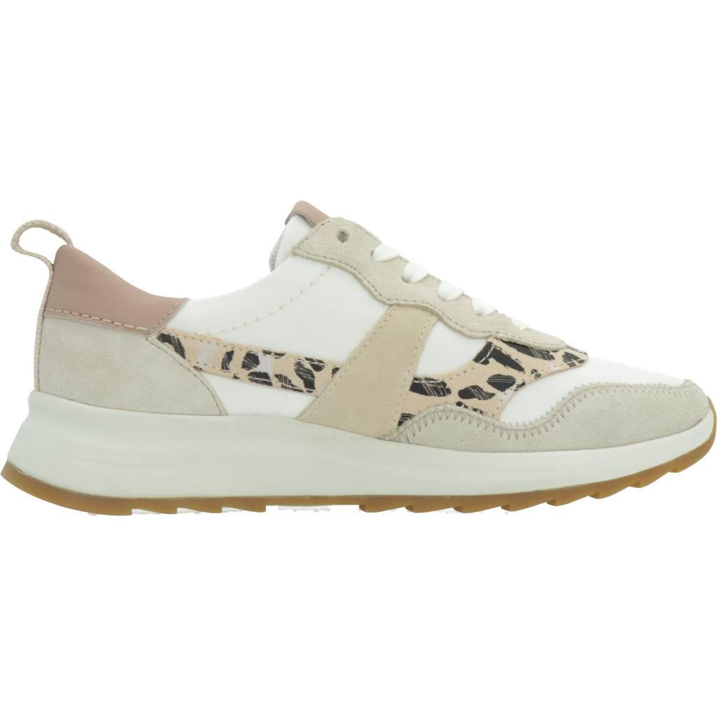 CLARKS DASLITE JAZZ en color BLANCO (4)