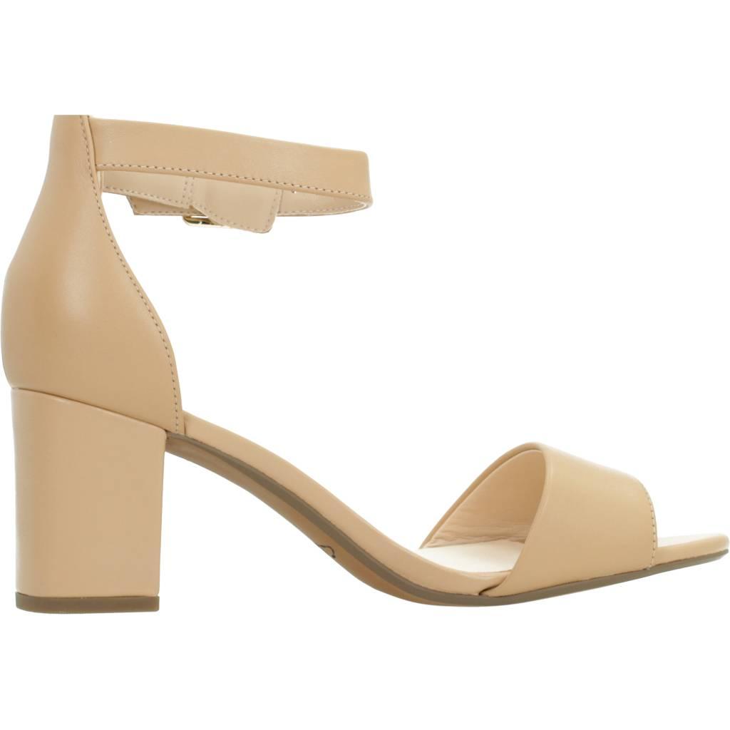 CLARKS DEVA MAE en color MARRON (4)