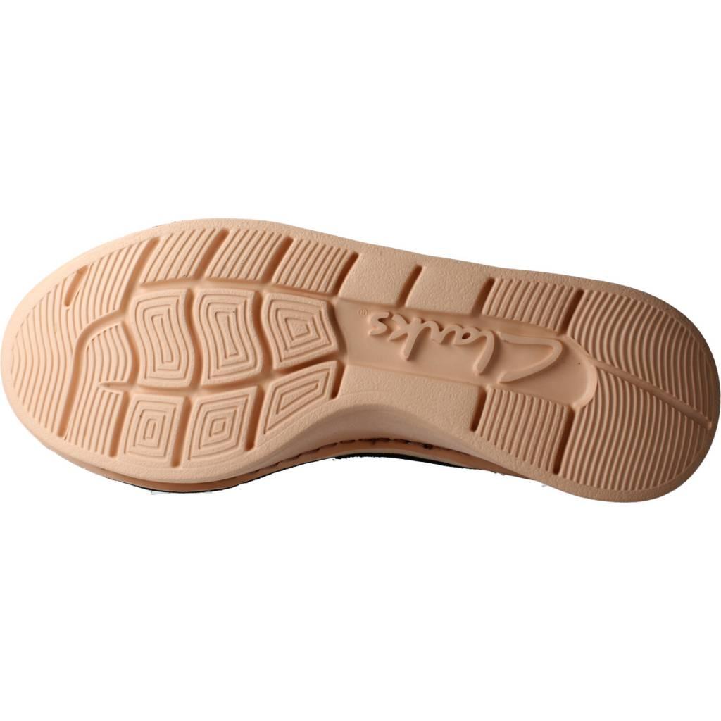 CLARKS VELHILL STRAP en color NEGRO (6)