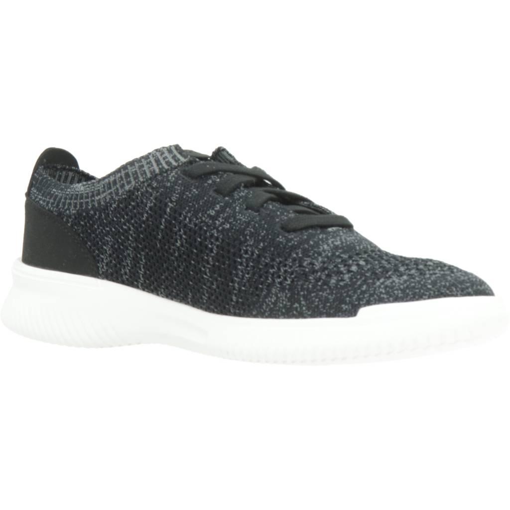 CLARKS ONAWAY KNIT en color NEGRO (5)