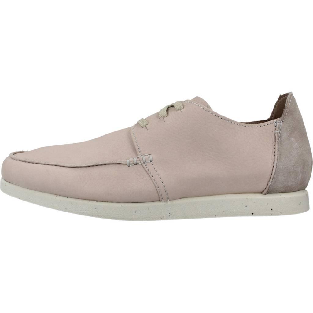 CLARKS SHACRELITE LOW en color BEIS (2)
