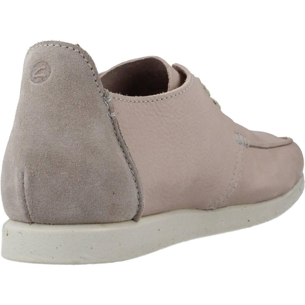 CLARKS SHACRELITE LOW en color BEIS (3)
