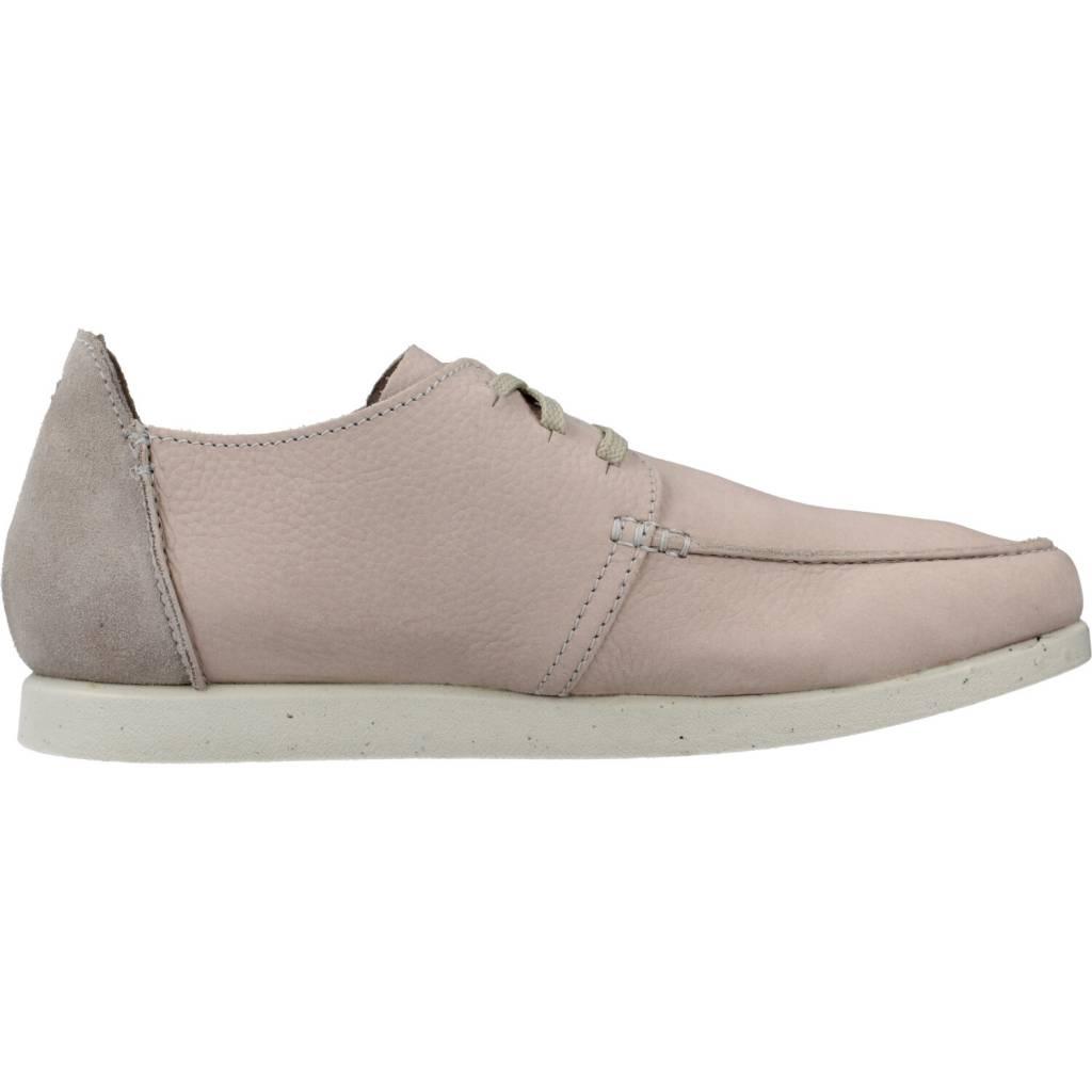 CLARKS SHACRELITE LOW en color BEIS (4)