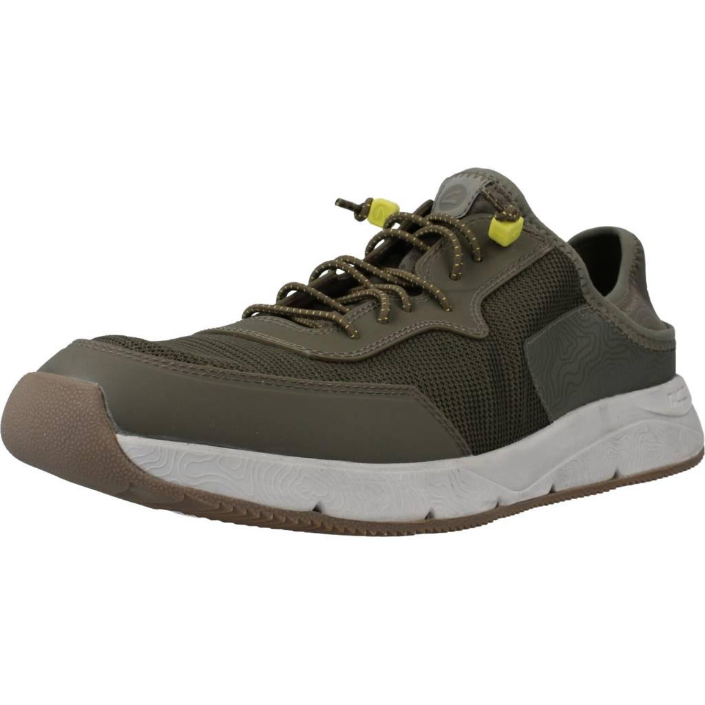 CLARKS DAVIS LOW en color VERDE (1)