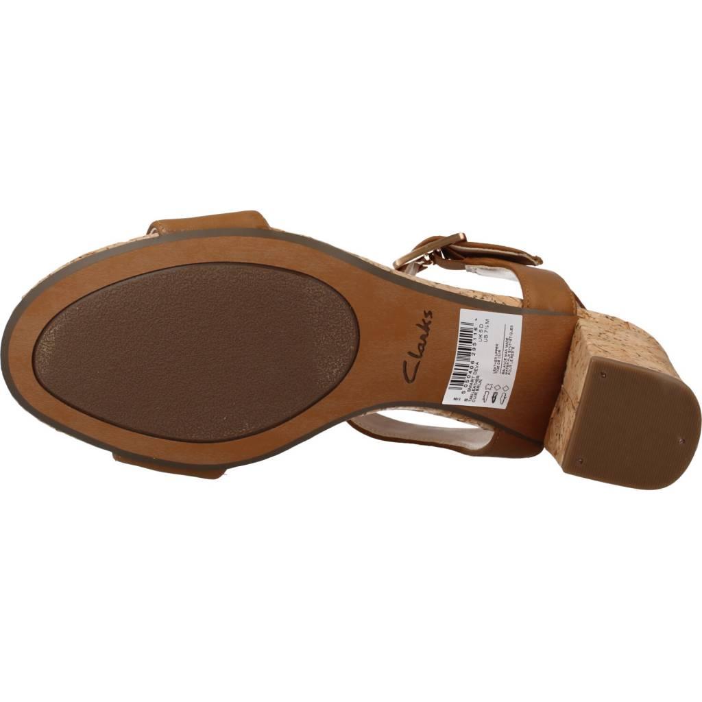 CLARKS SMART DEVA en color MARRON (6)