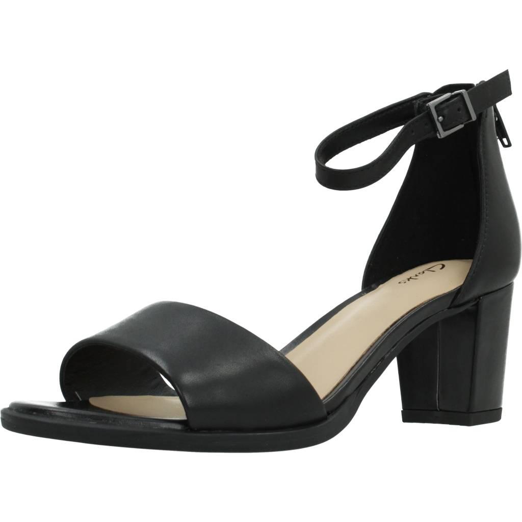CLARKS KAYLIN en color NEGRO (1)