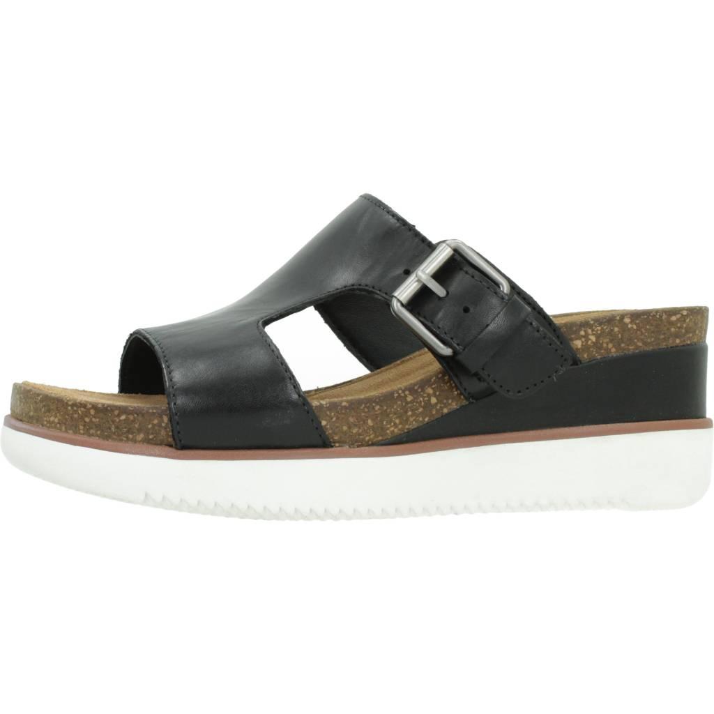 CLARKS LIZBY EASE en color NEGRO (2)