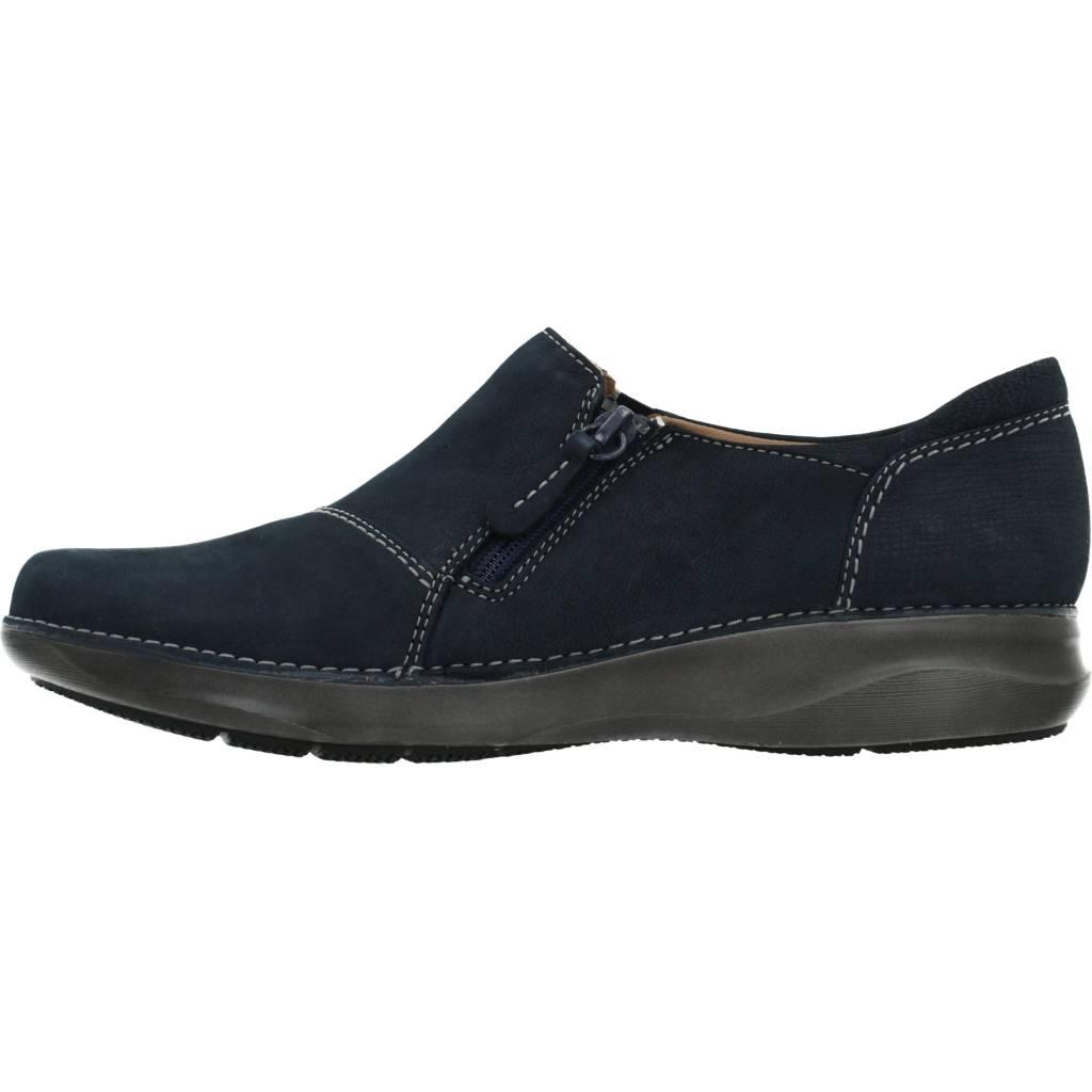 CLARKS APPLEY ZIP en color AZUL (2)