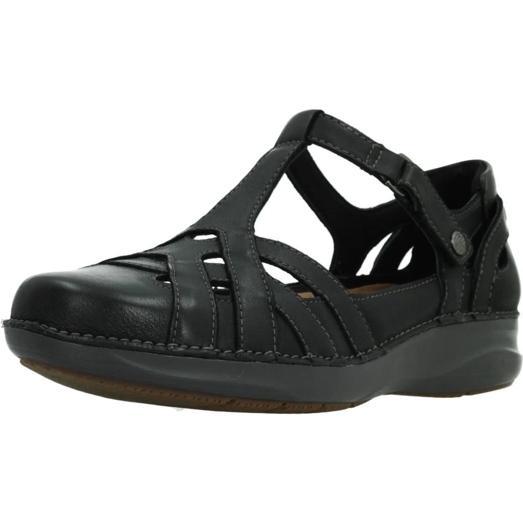 CLARKS APPLEY WAY en color NEGRO (1)
