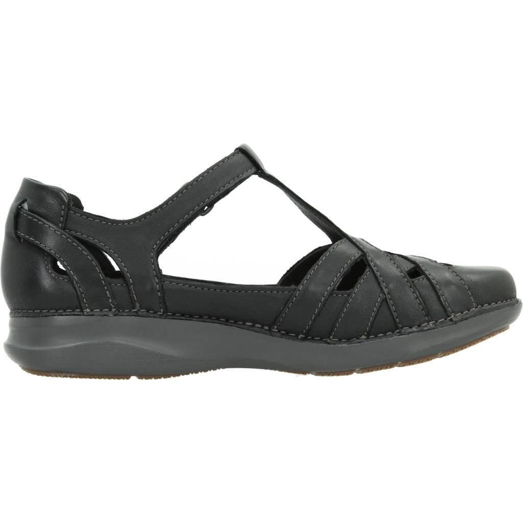 CLARKS APPLEY WAY en color NEGRO (4)